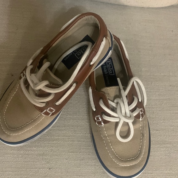 11 toddler used Polo dock shoes - Picture 1 of 3